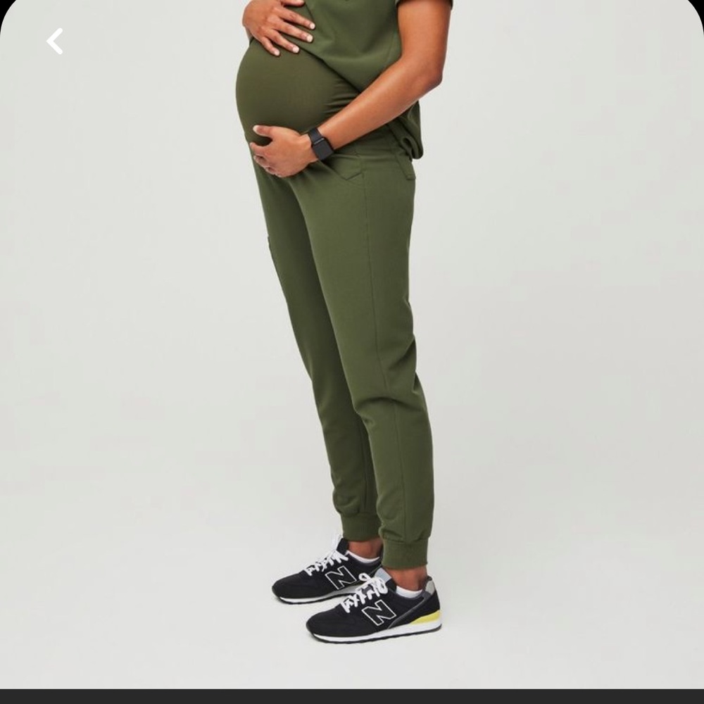 Figs Zamora Maternity Jogger